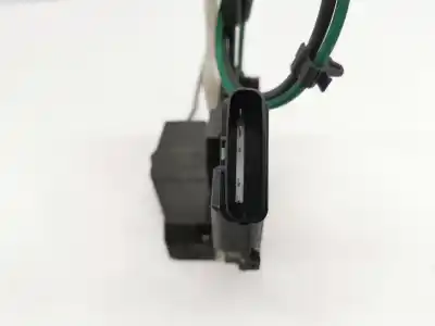 Second-hand car spare part front right door lock for kia magentis active oem iam references   