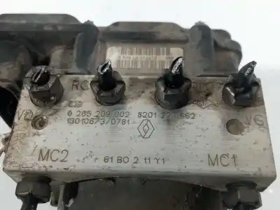 Peça sobressalente para automóvel em segunda mão abs por renault kangoo expression referências oem iam 0265209002  