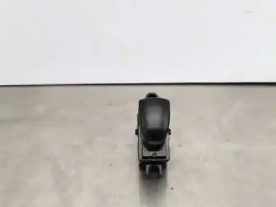 Peça sobressalente para automóvel em segunda mão botão / interruptor elevador vidro traseiro direito por nissan leaf 2.zero referências oem iam 