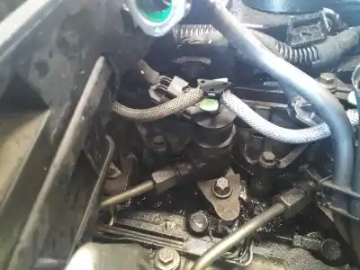 Second-hand car spare part complete engine for peugeot 206+ básico oem iam references 8hr  bosch