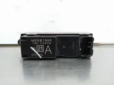 Автозапчасти б/у выключатель переднего правого окна за mitsubishi l 200 (ka0/kb0) cabina doble invite 4x4 ссылки oem iam   