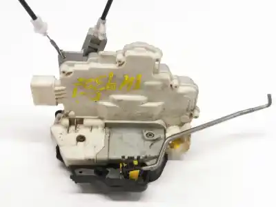 Peça sobressalente para automóvel em segunda mão fechadura da porta dianteira esquerda por seat exeo berlina (3r2) last edition referências oem iam 