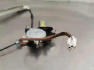 Second-hand car spare part passenger side right window regulator for mazda premacy (cp) td active oem iam references   