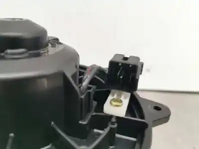 Peça sobressalente para automóvel em segunda mão motor de sofagem por mazda premacy (cp) td active referências oem iam bj0eb052e31  