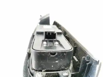 Second-hand car spare part left front power window switch for volvo c30 2.0 d summum oem iam references 03454150  30773208