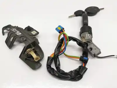 Pièce détachée automobile d'occasion commutateur d'allumage pour citroen c5 berlina 2.0 hdi sx références oem iam   