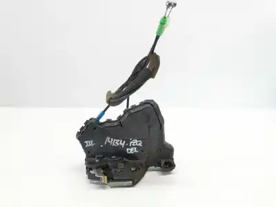 Second-hand car spare part left front door lock for toyota avensis (t27) 2.0 active oem iam references 