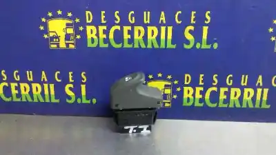 Peça sobressalente para automóvel em segunda mão botão / interruptor elevador vidro traseiro esquerdo por renault scenic (ja..) 1.9 dci authentique referências oem iam   