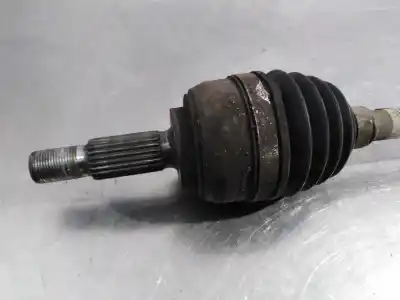 Second-hand car spare part front left transmission for renault clio iii exception oem iam references   