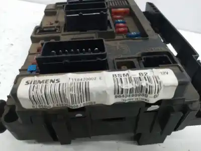 Second-hand car spare part fuse box unit for citroen berlingo 1.9 d multispace oem iam references 9643498980  