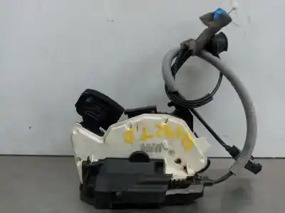 Peça sobressalente para automóvel em segunda mão fechadura da porta traseira direita por seat leon (5f1) reference referências oem iam 5k48390160