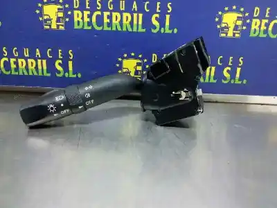 Peça sobressalente para automóvel em segunda mão comutador de luzes por mazda 2 berlina (dy) 1.2 active (55kw) referências oem iam 01142500