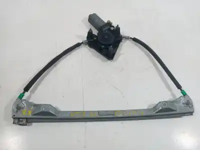 Pièce détachée automobile d'occasion LÉVE GLACE AVANT GAUCHE pour RENAULT CLIO II FASE I (B/CBO)  Références OEM IAM 77008422  0130821691