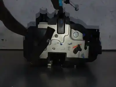 İkinci el araba yedek parçası sol arka kapi kilidi için nissan note acenta oem iam referansları   