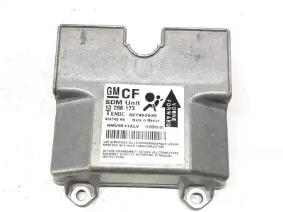 Pezzo di ricambio per auto di seconda mano centralina airbag per opel zafira b cosmo riferimenti oem iam 13288173