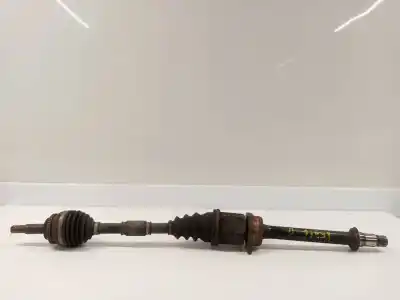 Peça sobressalente para automóvel em segunda mão transmissão dianteira direita por toyota corolla (e12) 2.0 d-4d linea luna berlina referências oem iam 