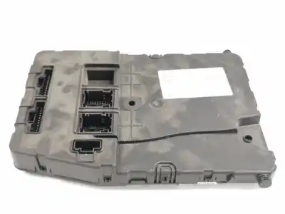 Peça sobressalente para automóvel em segunda mão caixa de fusíveis e relés por renault megane ii berlina 5p authentique referências oem iam 8200525383