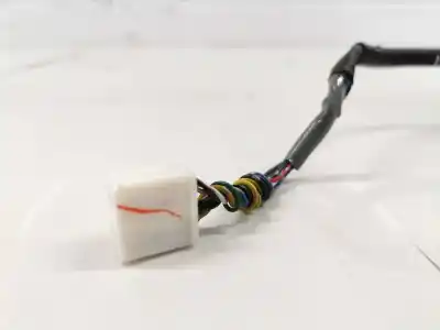 Pezzo di ricambio per auto di seconda mano specchio sinistro per lexus is200 (ds2/is2) 220d riferimenti oem iam   