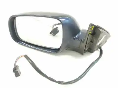 Recambio de automóvil de segunda mano de RETROVISOR IZQUIERDO para VOLKSWAGEN PASSAT BERLINA (3B3)  referencias OEM IAM   