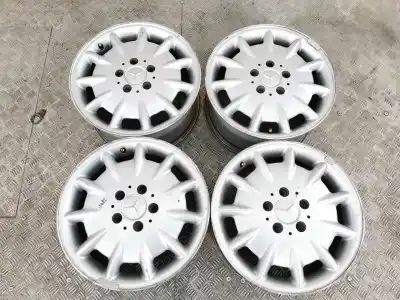 Pièce détachée automobile d'occasion jeu de jantes pour mercedes-benz clase e (w210) berlina diesel 300 turbodiesel (210.025) références oem iam a2104011202  