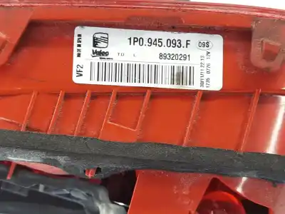 Автозапчасти б/у центральный задний фонарь за seat leon (1p1) reference copa ссылки oem iam 1p0945093f  