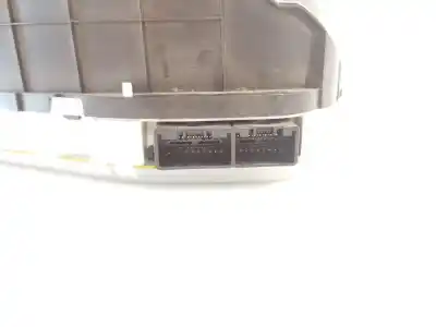 Peça sobressalente para automóvel em segunda mão quadrante por mazda premacy (cp) td active referências oem iam   