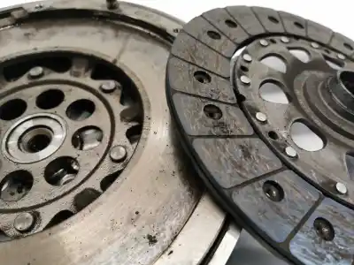 Tweedehands auto-onderdeel koppelingsset voor bmw serie 1 berlina (e81/e87) 120d oem iam-referenties 124033610 415040110 324033610