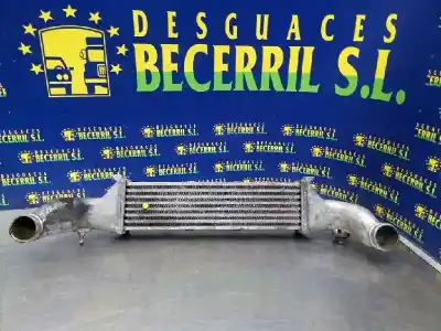 Recambio de automóvil de segunda mano de INTERCOOLER para MERCEDES CLASE C (W202) BERLINA  referencias OEM IAM 2025000600  