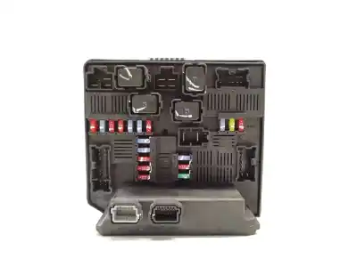 Second-hand car spare part FUSE BOX UNIT for RENAULT KOLEOS  OEM IAM references 284B7JY00A  