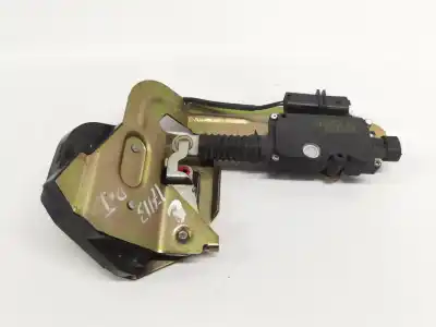 Second-hand car spare part left side door lock for citroen c8 2.2 hdi 16v premier ii oem iam references pz08b01y