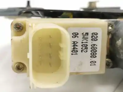 Second-hand car spare part rear left window regulator for bmw serie 7 (e65/e66) 745i oem iam references 7024813e  