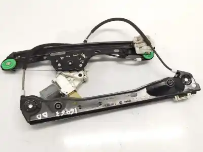 Peça sobressalente para automóvel em segunda mão elevador de vidros dianteiro direito por bmw serie 1 berlina (e81/e87) 118d referências oem iam 