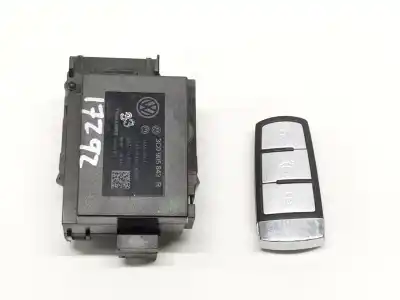 Pièce détachée automobile d'occasion COMMUTATEUR D'ALLUMAGE pour VOLKSWAGEN PASSAT BERLINA (3C2)  Références OEM IAM 3C0905843R  