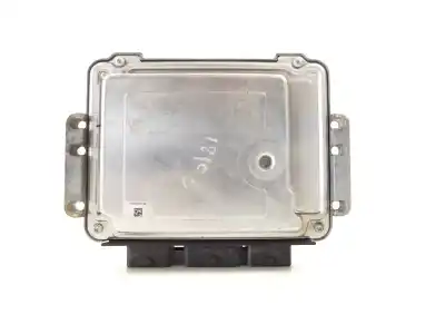 Peça sobressalente para automóvel em segunda mão CENTRALINA DE MOTOR UCE por PEUGEOT PARTNER (S2)  Referências OEM IAM 9661813780 EDC16C34 0281012620