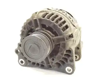 Tweedehands auto-onderdeel ALTERNATOR voor VOLKSWAGEN POLO BERLINA (6N2)  OEM IAM-referenties 038903025  