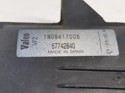 Автозапчастина б/у правий протитуман для seat leon (1m1) * посилання на oem iam 1m0941700b  