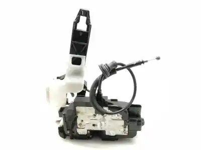 Second-hand car spare part left front door lock for kia cee´d drive oem iam references 81310j7010  