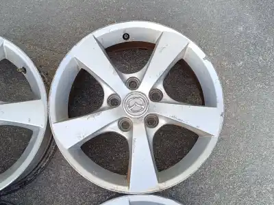 Peça sobressalente para automóvel em segunda mão jogo de jantes por mazda 3 berlina (bk) 1.6 vvt active referências oem iam   