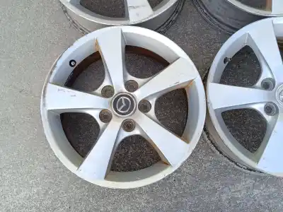 Peça sobressalente para automóvel em segunda mão jogo de jantes por mazda 3 berlina (bk) 1.6 vvt active referências oem iam   