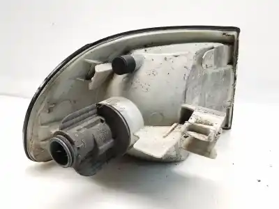 Peça sobressalente para automóvel em segunda mão farolim dianteiro esquerdo por audi a4 berlina (b5) 1.8 referências oem iam 8d0953049a  