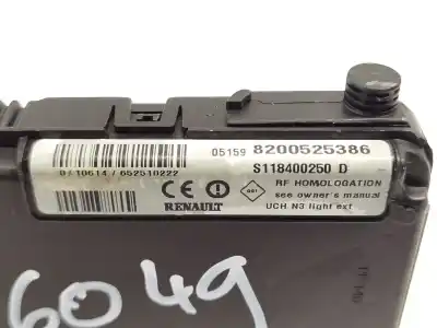 Peça sobressalente para automóvel em segunda mão caixa de fusíveis e relés por renault scenic ii authentique referências oem iam 8200525386  s118400250d