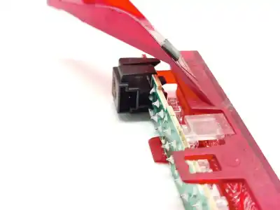 Second-hand car spare part central brake light for bmw 1 (e81) 118 d oem iam references   