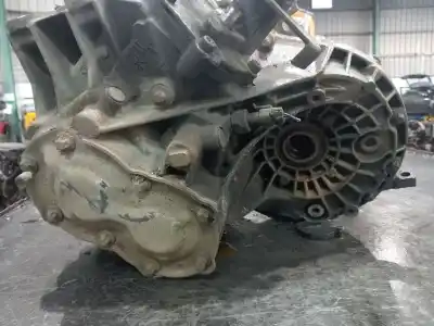 Second-hand car spare part gearbox for opel astra h ranchera familiar (a04) 1.7 cdti (l35) oem iam references z17dth  