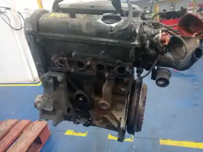 Peça sobressalente para automóvel em segunda mão motor completo por volkswagen vento (1h2) 1.6 referências oem iam aee  