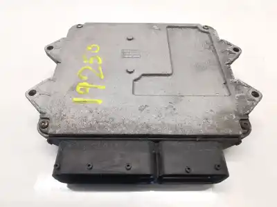 Автозапчастина б/у ебу контролер двигуна для opel corsa c (x01) 1.3 cdti (f08, f68) посилання на oem iam 55196352zj  