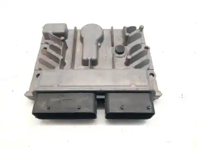 Peça sobressalente para automóvel em segunda mão CENTRALINA DE MOTOR UCE por OPEL MERIVA B MONOSPACE (S10)  Referências OEM IAM 55579719  