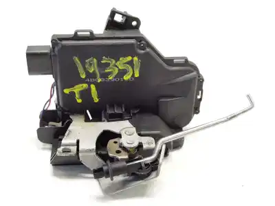 Автозапчастина б/у  для AUDI A4 B6 (8E2)  Посилання на OEM IAM 4B0839015D  