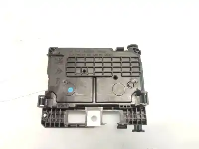 Second-hand car spare part fuse box unit for citroen c3 lx oem iam references 9667199780  