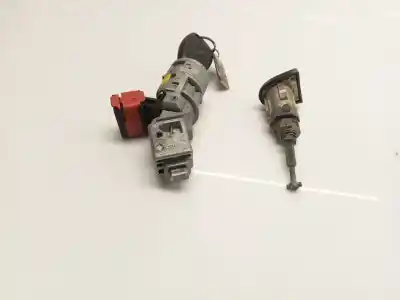 Peça sobressalente para automóvel em segunda mão canhão de ignição por renault clio iii pack dynamique referências oem iam 8200214168  