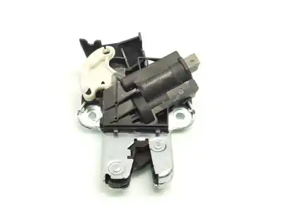 Tweedehands auto-onderdeel  voor VOLKSWAGEN JETTA III (1K2)  OEM IAM-referenties 4F5827505D  
